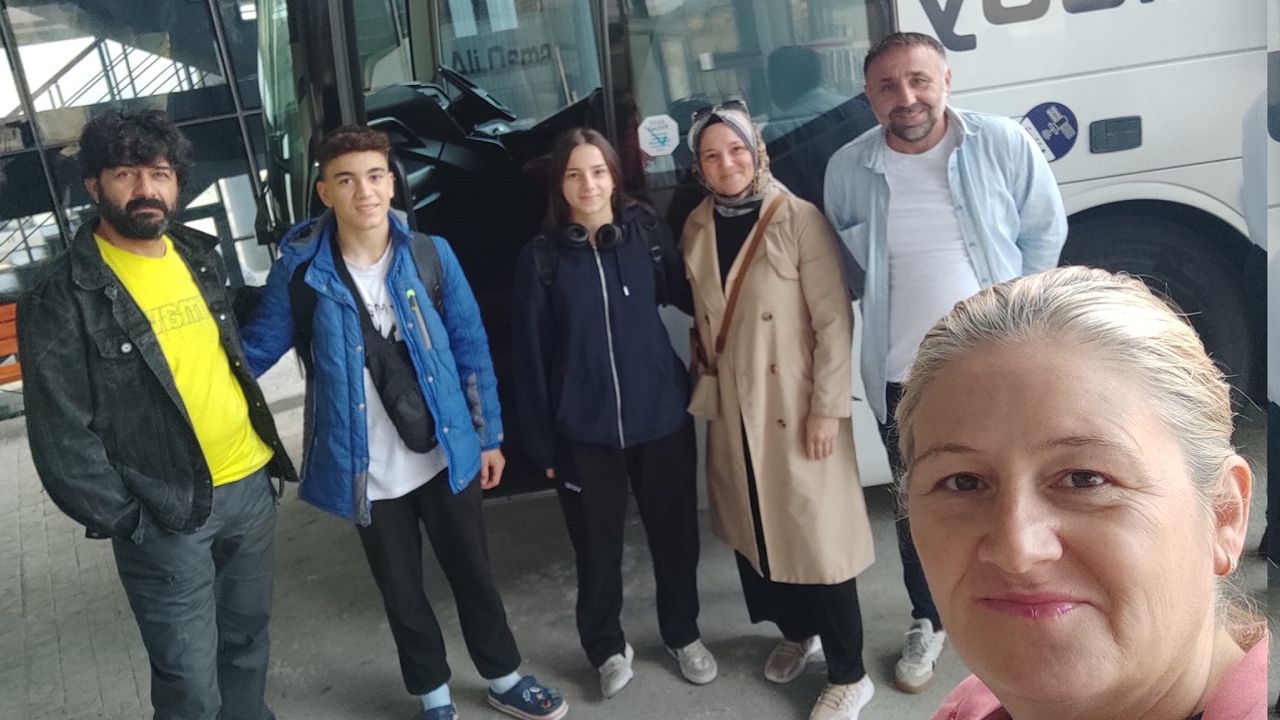 Sinoplu sporcular uluslararası şampiyonaya uğurlandı