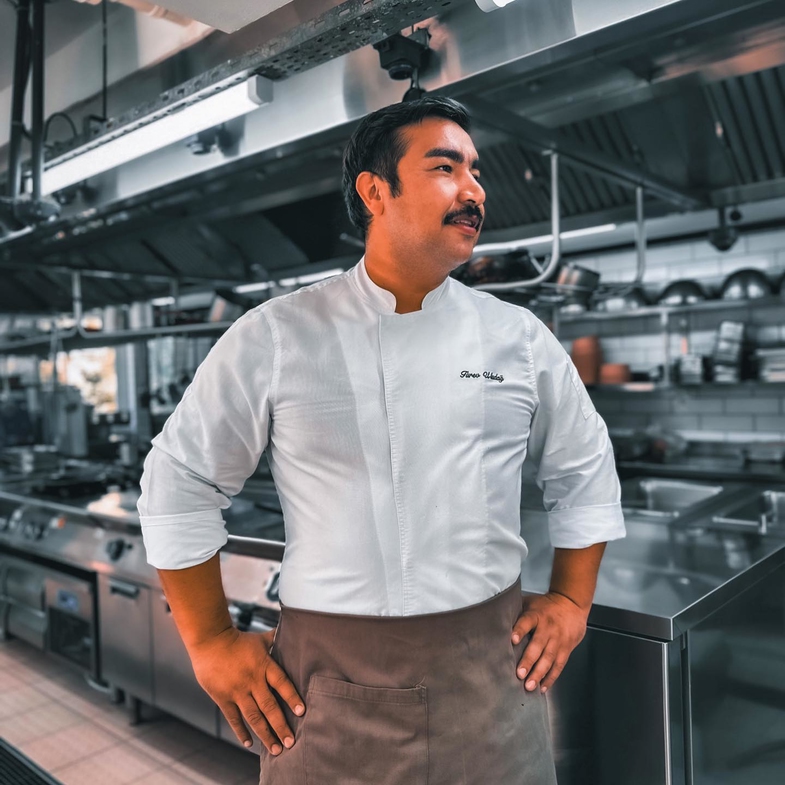 Türev Uludağ Hakkında Bilinmeyenler ve Hayat Hikayesi