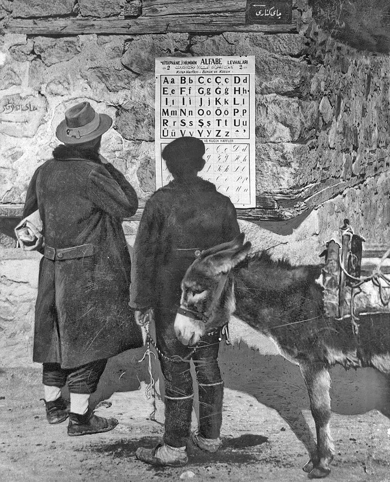 Devrimin Tarihsel Arka Planı