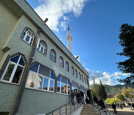 Cevizli Mahallesindeki Caminin Adı Değişti