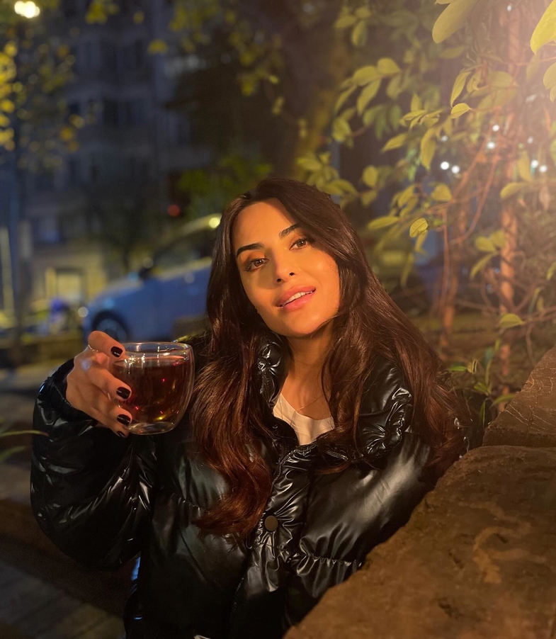 Emel Dede Hakkında Bilinmeyenler ve Hayat Hikayesi