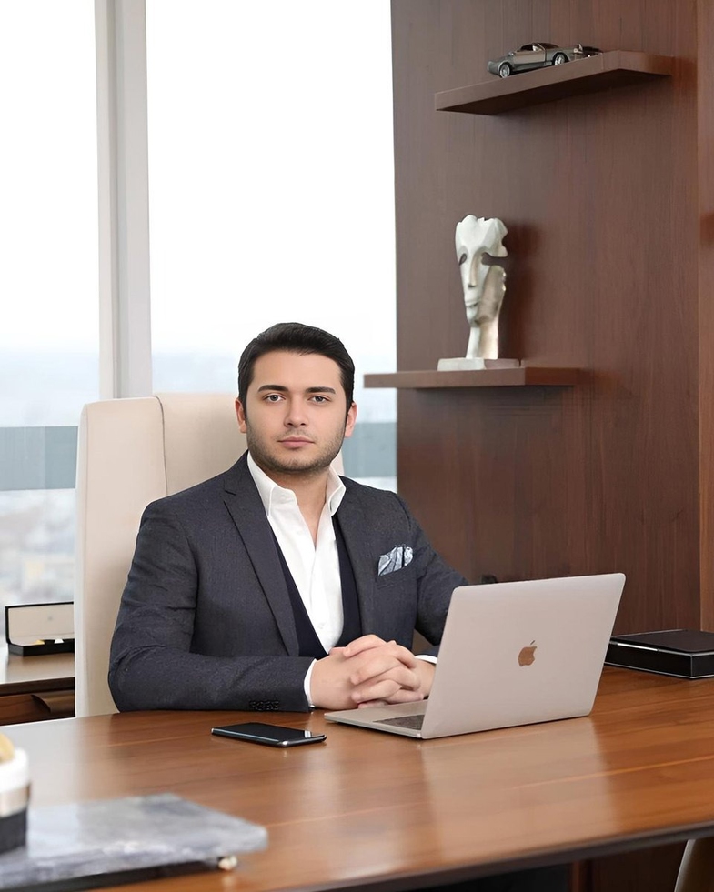 Faruk Fatih Özer’in Hayatı ve Başarı Hikayesi