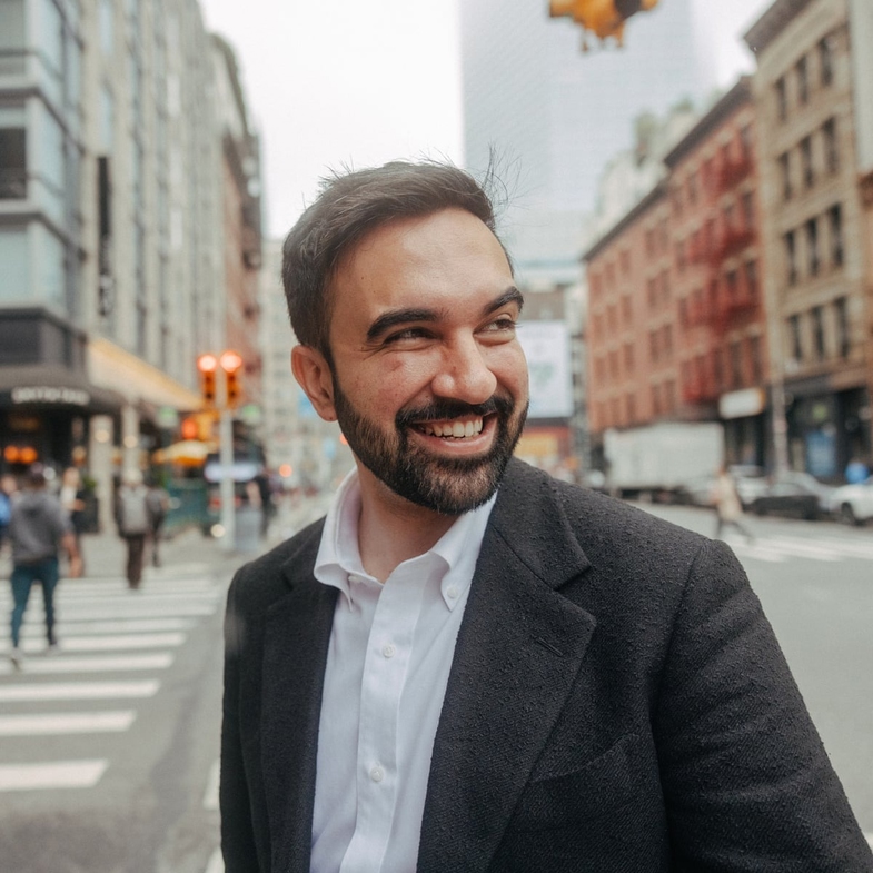 New York’un İlk Müslüman Belediye Başkanı Zohran Mamdani Hakkında Bilmeniz Gerekenler