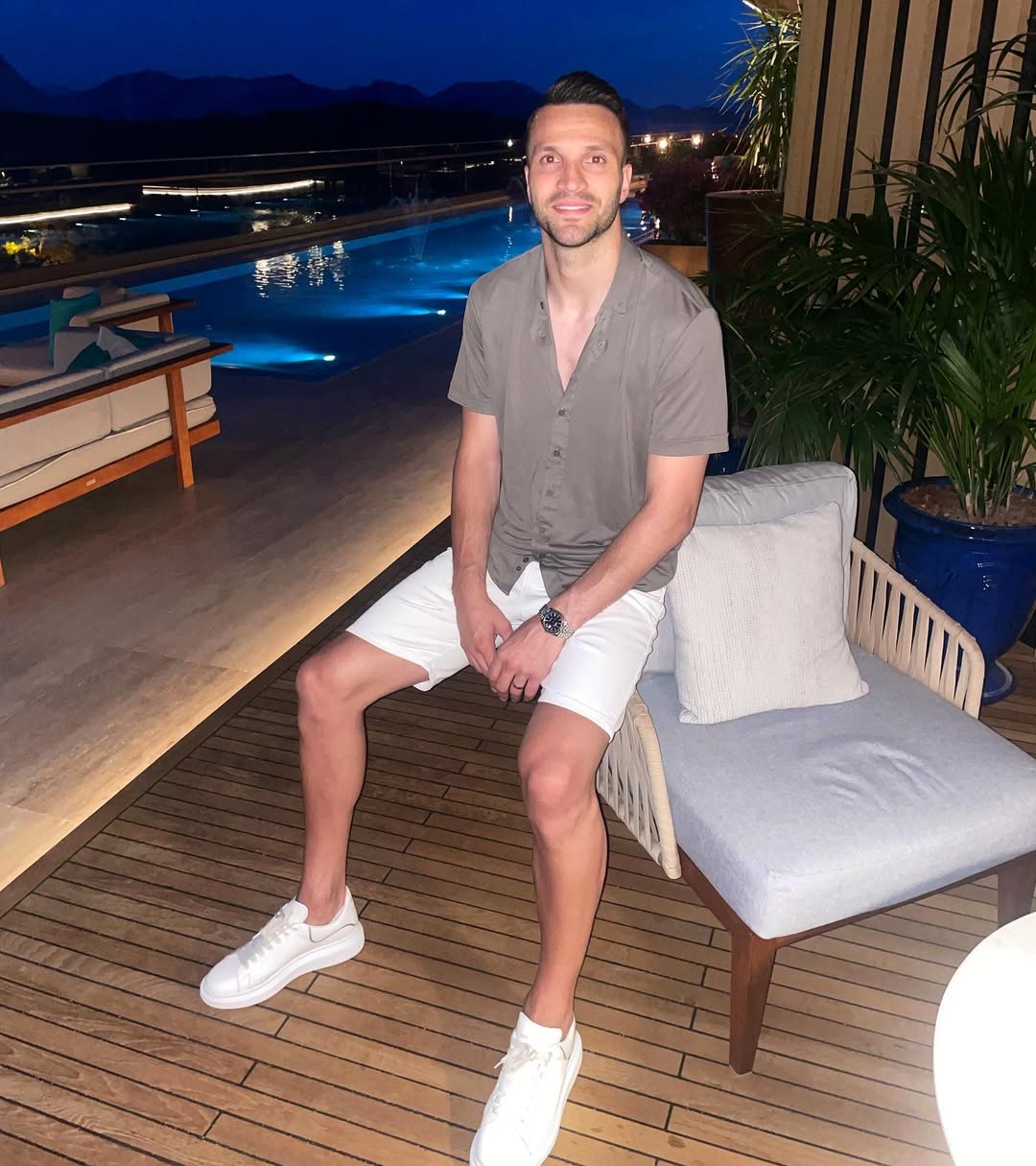 Okan Kocuk Kimdir? Başarılı Kalecinin Hayat Hikayesi ve Kariyer Yolculuğu