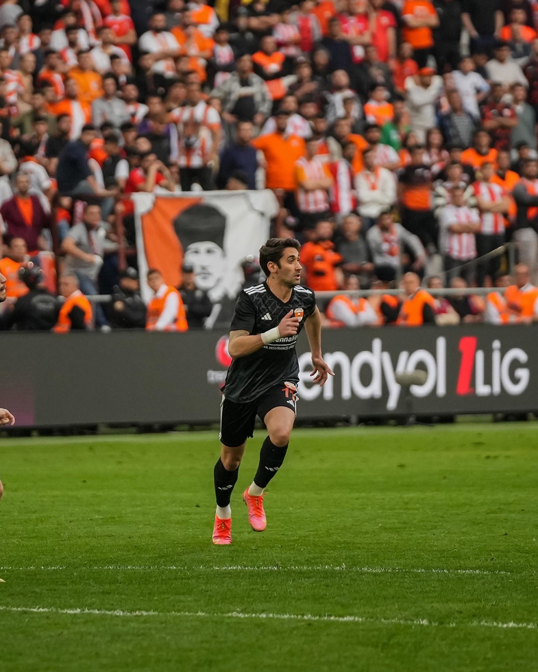 Orkan Çınar Kimdir? Futbol Kariyeri ve Hayatıyla İlgili Tüm Detaylar