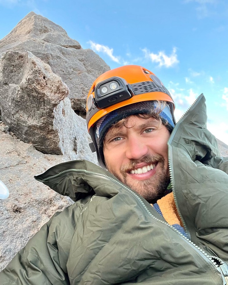 Serhan Onat Kimdir? Hayatı, Kariyeri ve Başarılarıyla Detaylı Biyografi