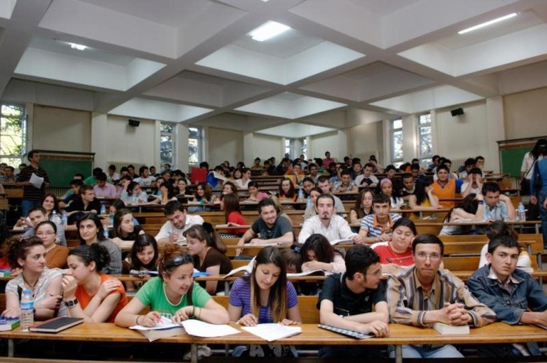 Üniversitelerde Öğrenci Sayıları