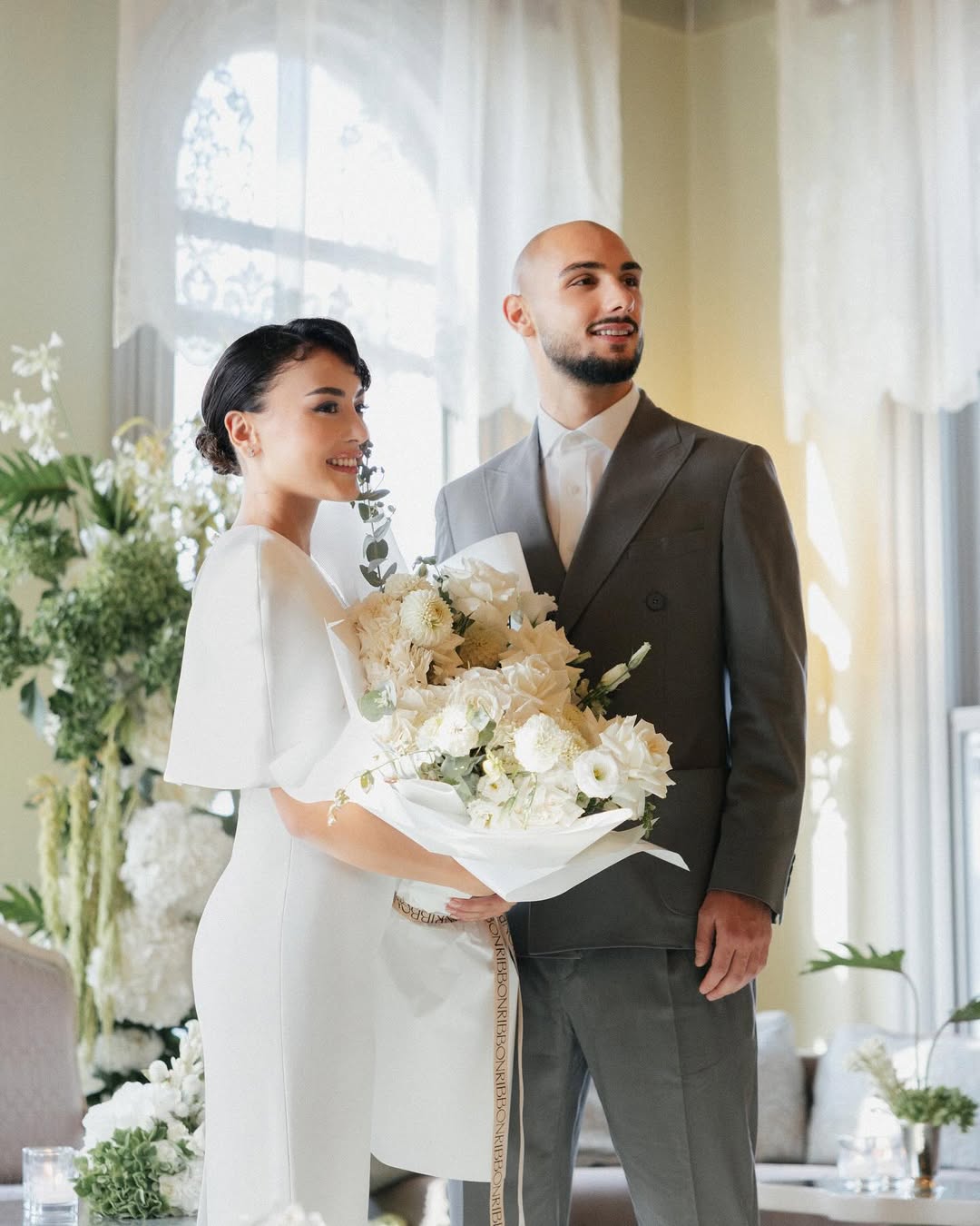 Asena Atalar Kimdir?