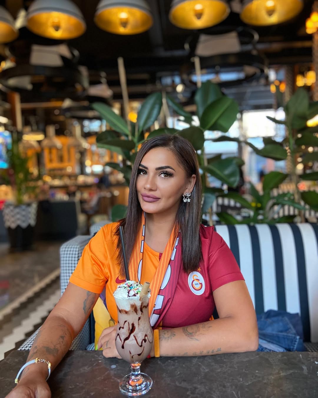 Eğitim ve Kişisel Bilgiler