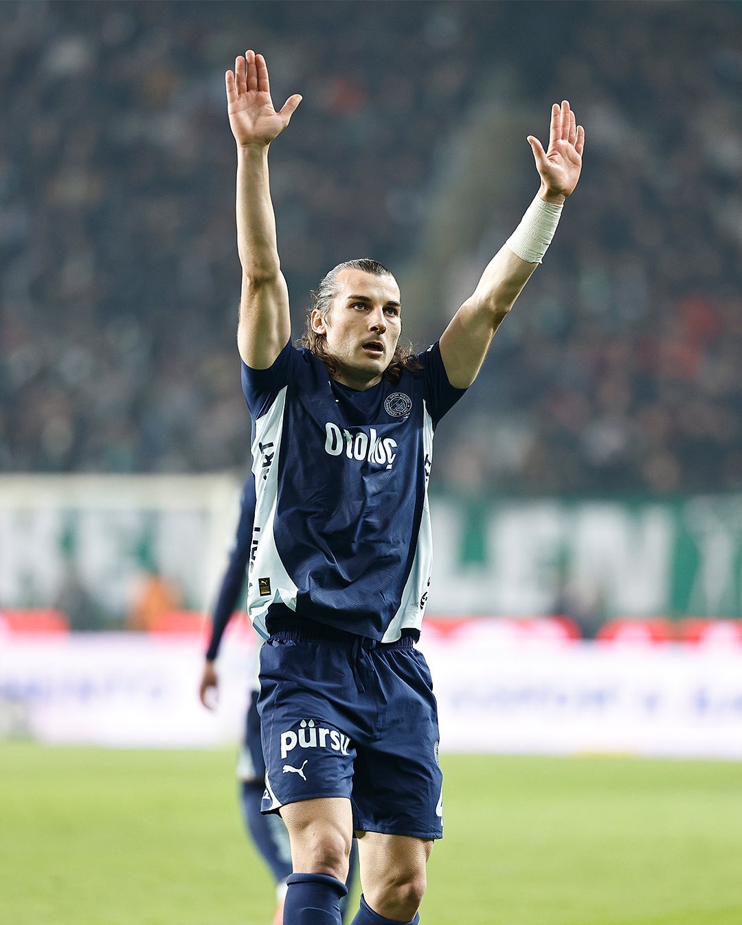 Çağlar Söyüncü: Hayatı ve Futbol Kariyeri Hakkında Bilmeniz Gerekenler