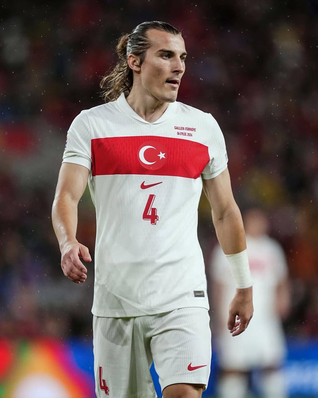Çağlar Söyüncü: Hayatı ve Futbol Kariyeri Hakkında Bilmeniz Gerekenler
