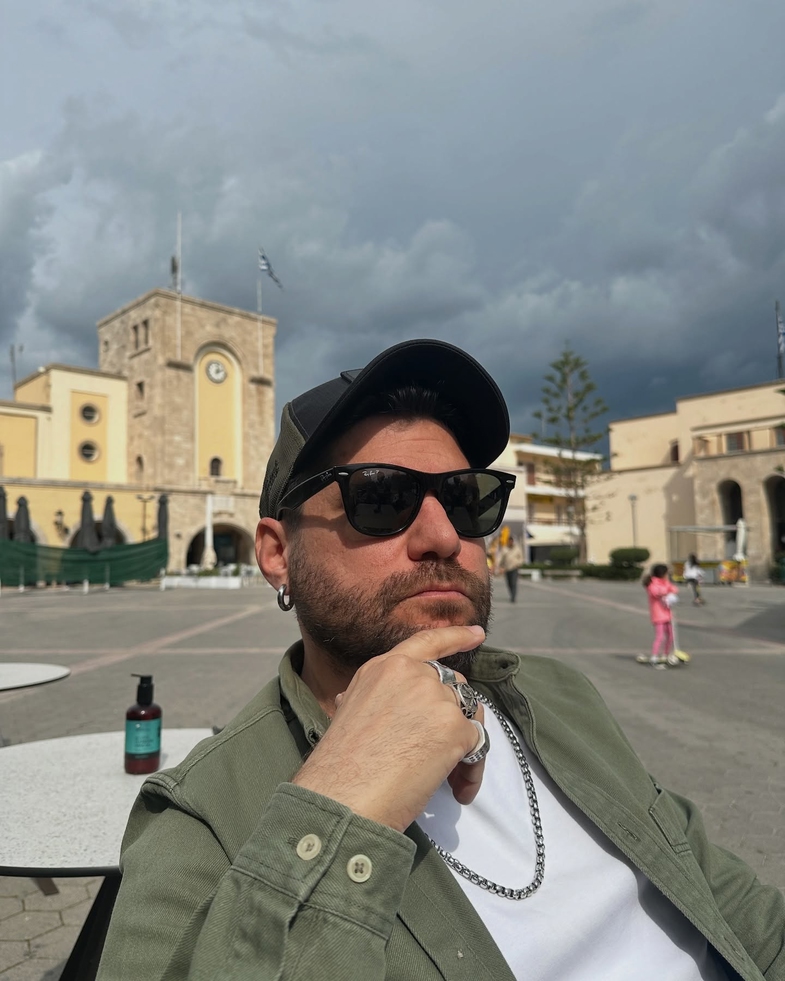 Ceyhun Fersoy Hakkında Bilgi