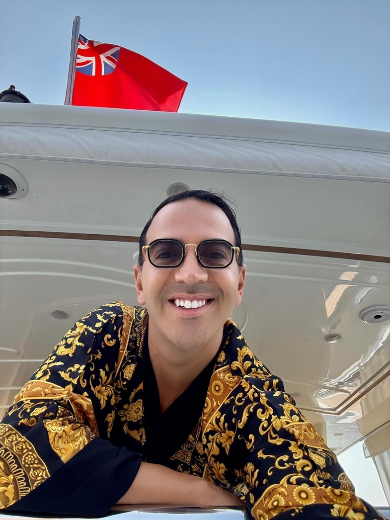 Cihan Şensözlü’nün Hayatı ve Başarılarının Detaylı İncelemesi