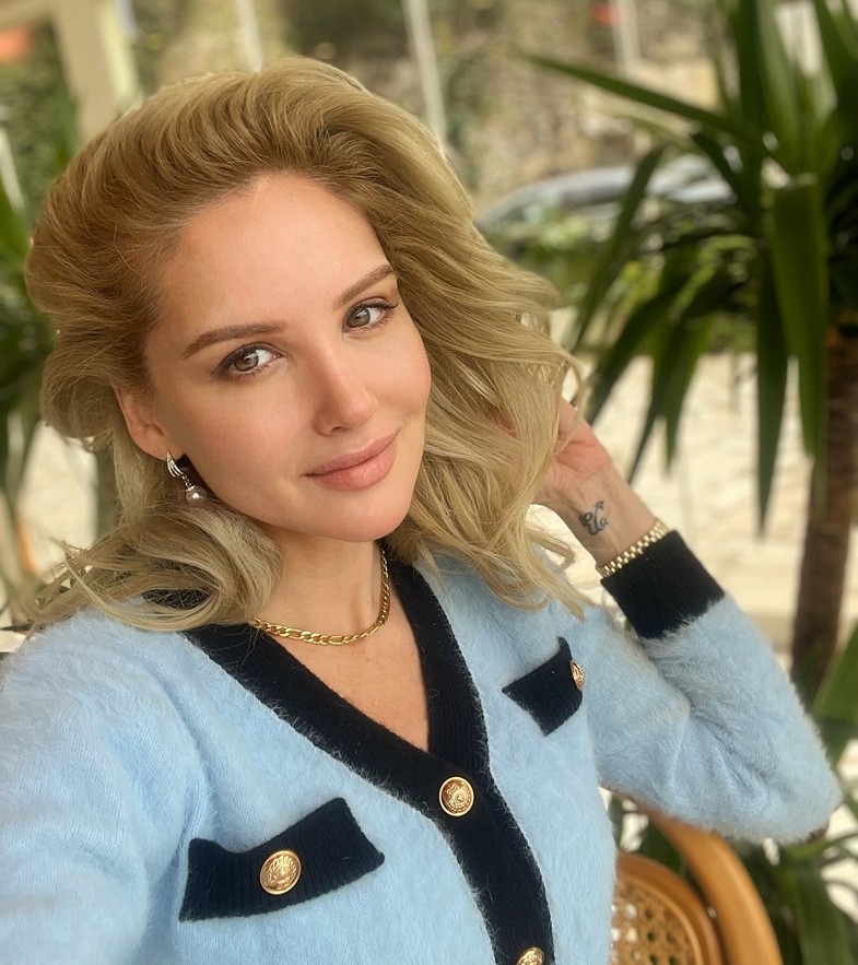 Meltem Acet Hakkında Tüm Bilinmeyenler – Biyografi ve Kariyer Yolculuğu