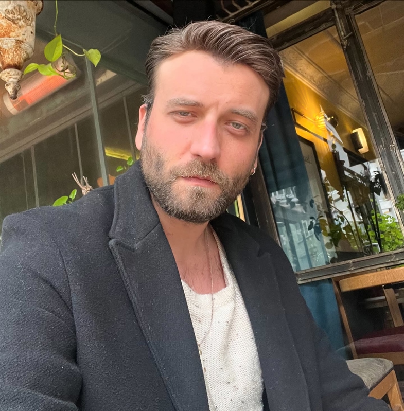 Televizyon Kariyeri ve Öne Çıkan Projeleri