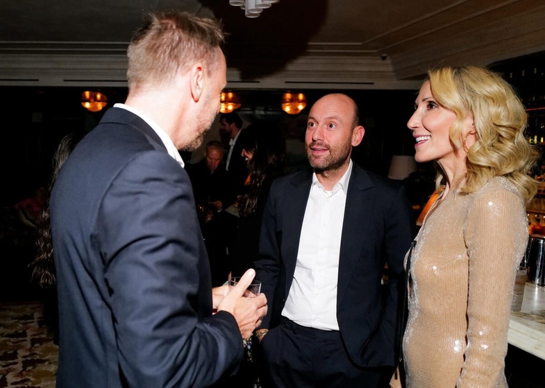 Hande Erçel İle İlişkisi