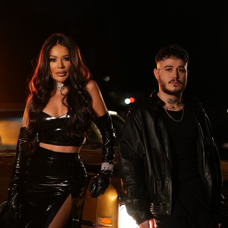 Şarkıcı Çağla Hakkında Bilinmeyenler ve İlginç Detaylar