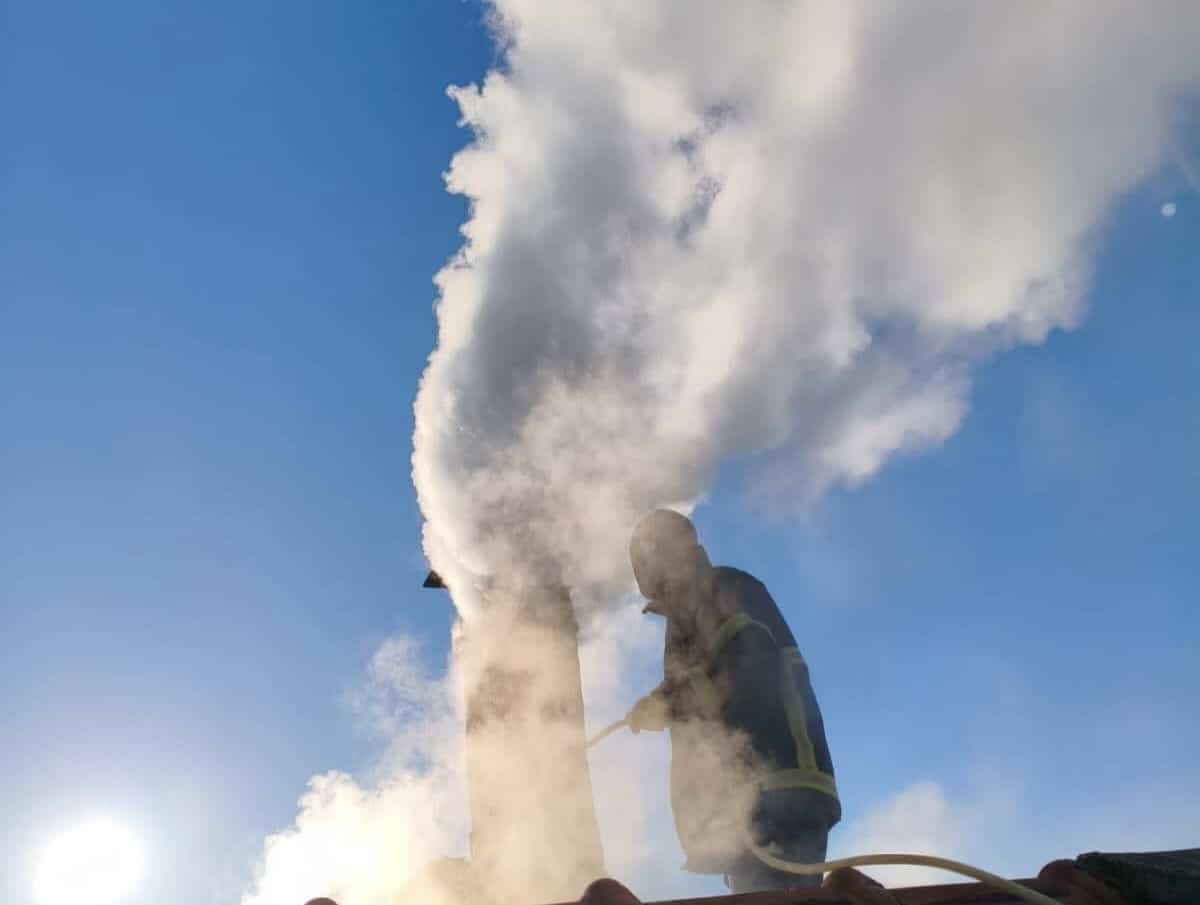 Ayancık’ta baca yangını söndürüldü