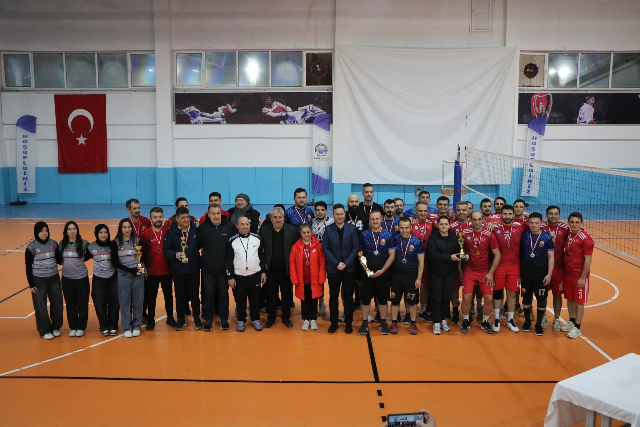 Ayancık’ta 2025 Kış Voleybol Turnuvası Final Maçlarıyla Tamamlandı