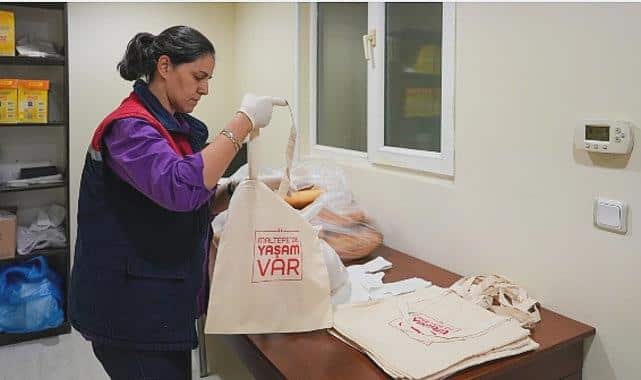 Maltepe Belediyesi Ücretsiz Ekmek Dağıtımını Başlattı