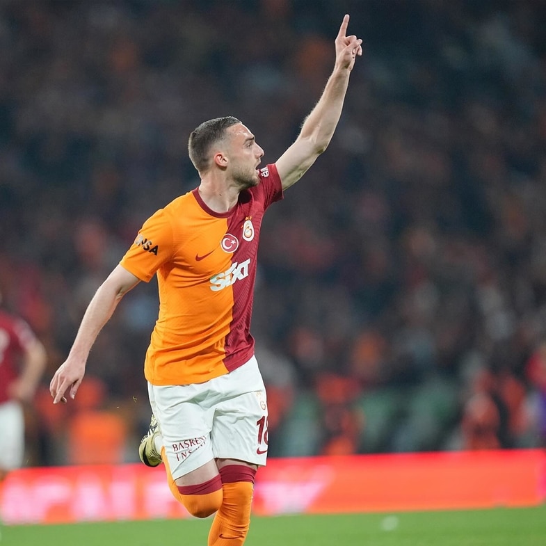 Berkan Kutlu: İsviçre Doğumlu Profesyonel Futbolcunun Kariyer Yolculuğu