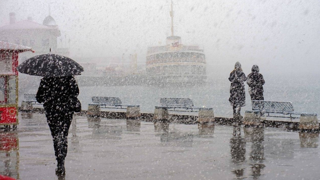 Yurtta Hava Durumu: Soğuk Havalar ve Kar Yağışı Pazartesi Başlıyor