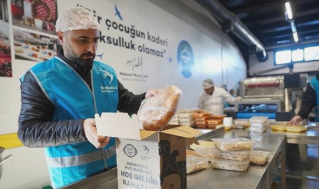 Beylikdüzü’nde Ramazan Sofralarına Bereket ve Huzur Getiriyor