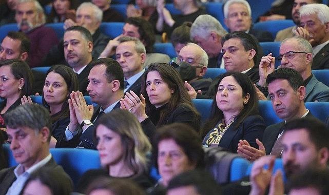 Çeşme Belediye Başkanı Lâl Denizli İzmir’de Afet Hazırlık Modelini Paylaştı