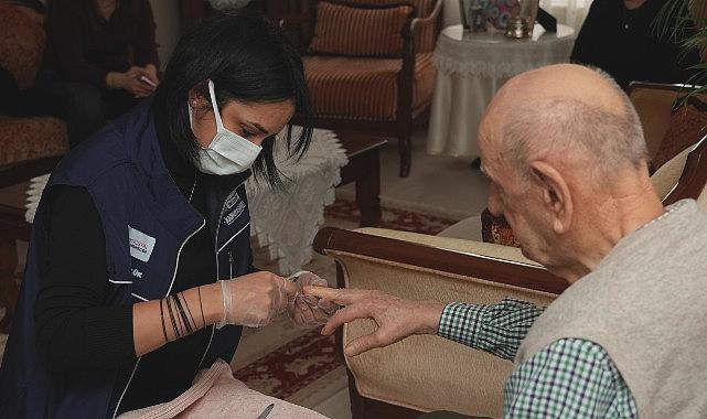 Kadıköy Belediyesi’nin Evde Kuaför Hizmeti Devam Ediyor