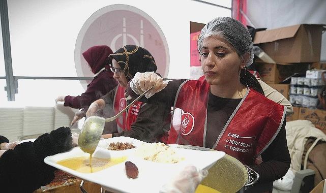 Keçiören Belediyesi’nden Ramazan Ayına Özel Sıcak Yemek ve Kumanya Dağıtımı