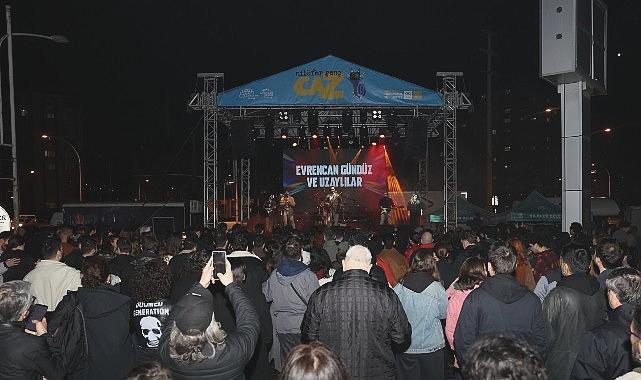 Nilüfer Genç ve Caz Evrencan Gündüz Finalde Buluştu