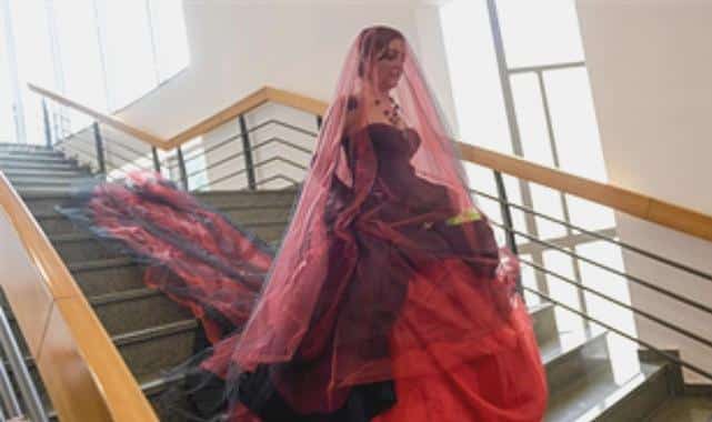 Somanın Hafızası: “Karanlıktan Işığa” İzmir’de Sergileniyor