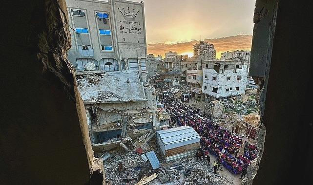 Türk Kızılayı Gazzede Ramazan’ın İlk İftarını Gururla Hazırladı