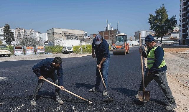 Bornova’da Yol Çalışmaları Tüm Hızıyla Devam Ediyor