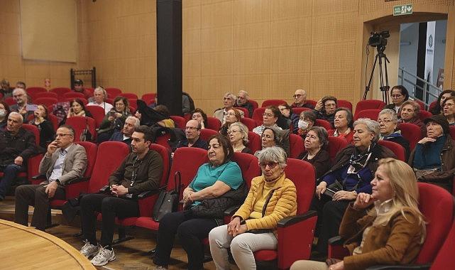 Bakırköy Muhabbetinde Köy Enstitüleri Üzerine Canlı Tartışma