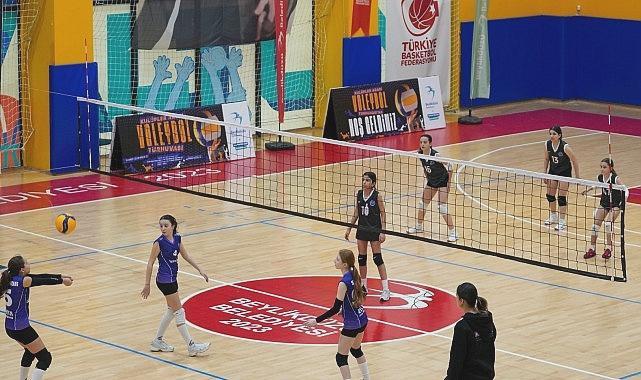 Beylikdüzü’nde Efsanevi Turnuva Coşkusu