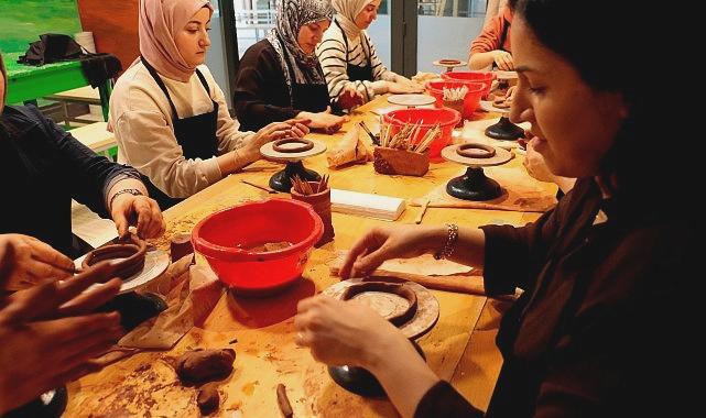 Büyükşehirde Çamurun Sanata Dönüşen Yolculuğu