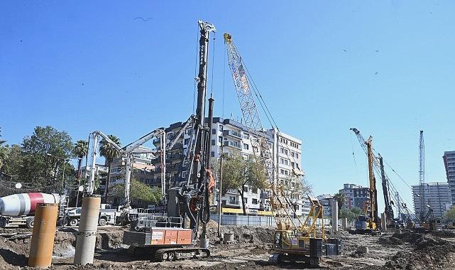 Dörtyol Köprülü Kavşağında Süren Yoğun Çalışmalar