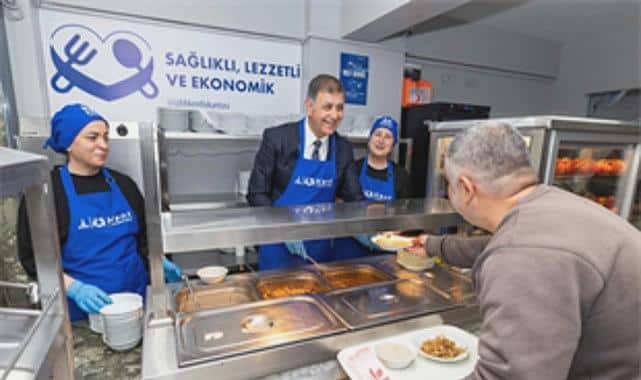 İzmir’de 25 Liraya Lezzet Dolu Sofra