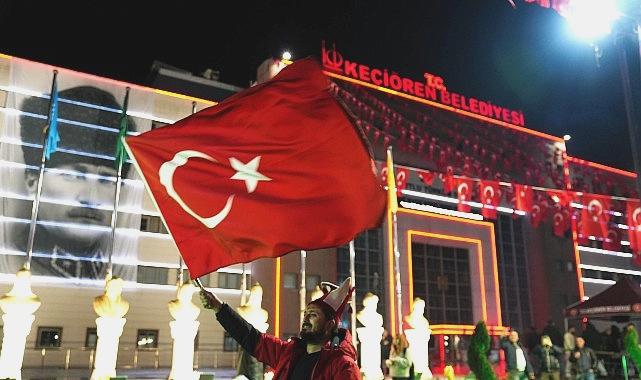 Keçiörende Dev Ekranla Dünya Kupası Heyecanı Yaşandı