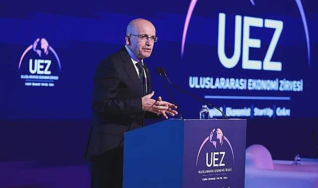 Mehmet Şimşekten UEZde Ekonomi Vurgusu: Şoklara Karşı Hazırlıklı ve Program Aktif