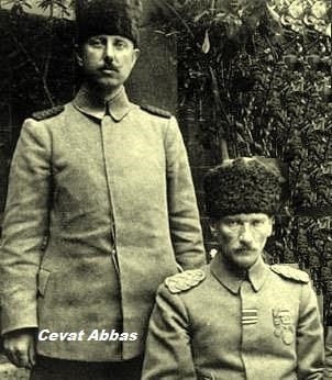 ANAFARTALAR'DAN "YA ALLAH" DİYEREK KAÇAN HEYET