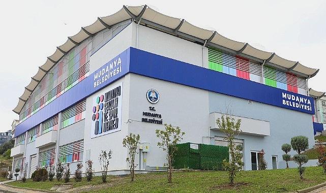 Mudanya Gençlik ve Spor Merkezi Yeni Hizmetine Kapılarını Açtı