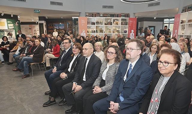Nilüferden Kansere Karşı Önemli Farkındalık Mesajı: ‘Bedenin Sana Fısıldar, Onu Duy’