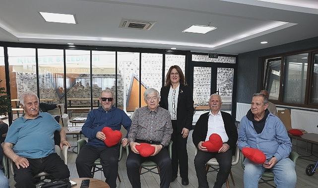 Nilüferli Kadınlar ile Huzurevi Sakinleri Arasında Gönül Köprüsü Kuruldu