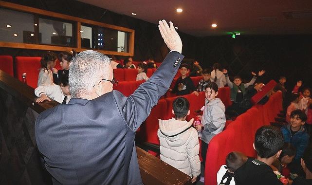 Öğrencilerle Sinema Keyfi Yaşanıyor