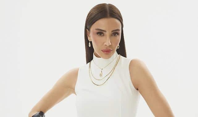 Özge Ulusoy’a Genola’dan Boyun Takısı Olarak Düğün Hediyesi