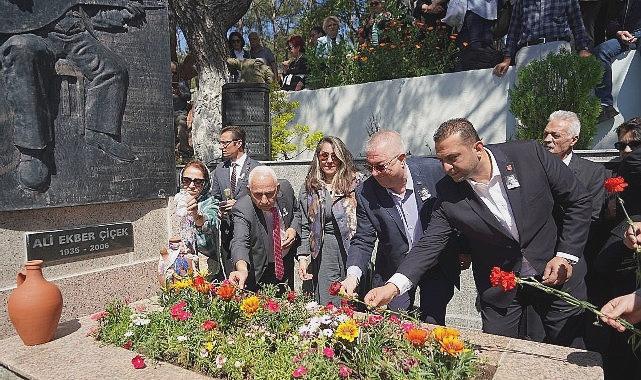 Sanatçı Ali Ekber Çiçek Edremitte Unutulmaz Bir Törenle Anıldı
