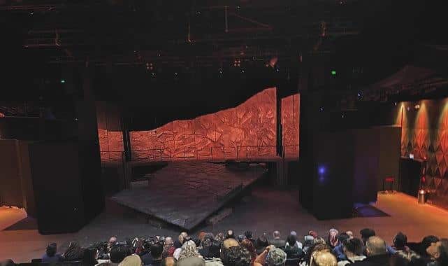 Sinan Rüzgârı Şehir Tiyatroları ile İstanbul’da Fırtına Gibi Esiyor