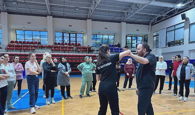 Maltepeli Kadınlar Temel Öz Savunma Tekniklerini Öğreniyor